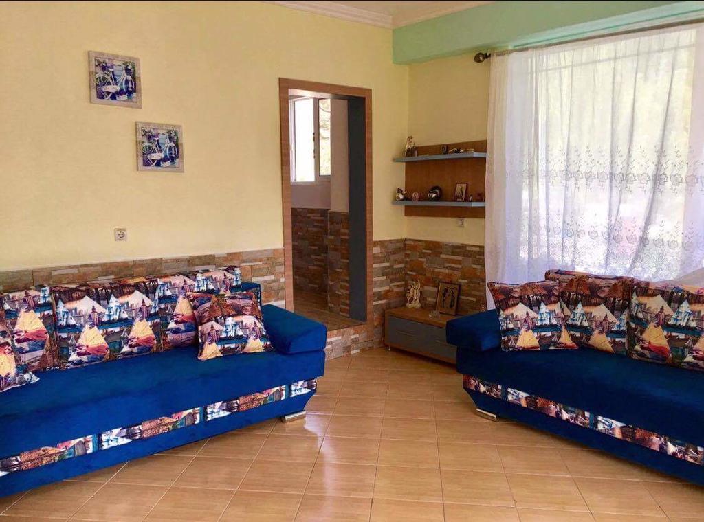 Vieri Apartments Lukovë Zimmer foto